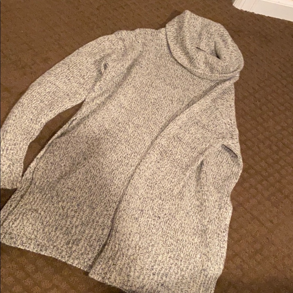 Cute Turtle Neck Sweater with side slits
